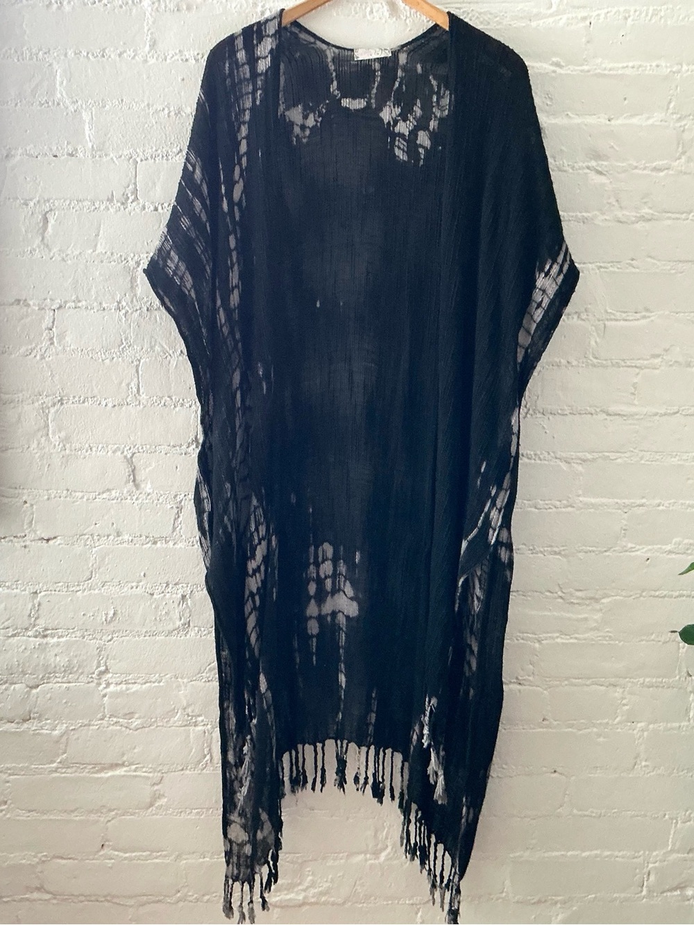 Free People Kimono Duster Tie Dye Print Fringe Hem Festival Hippie Coverup Boho